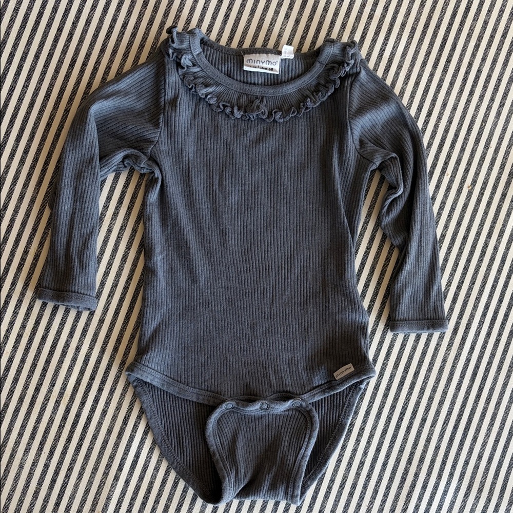 Charcoal Ruffle-Trim Long Sleeve One-Piece for Kids